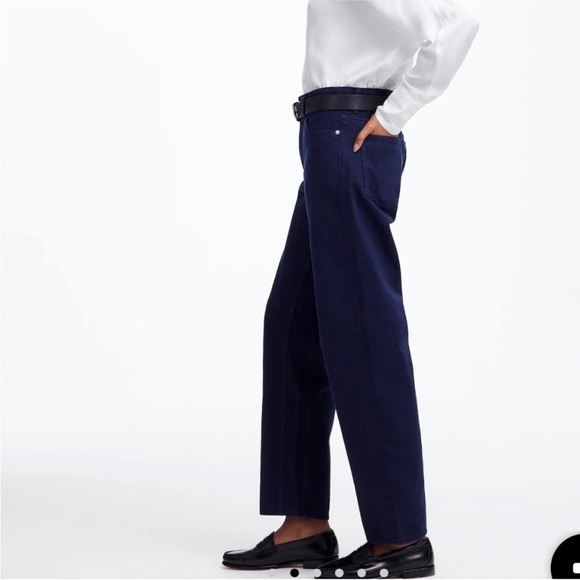 Madewell darted barrel jean in juniper berry - Picture 3 of 4